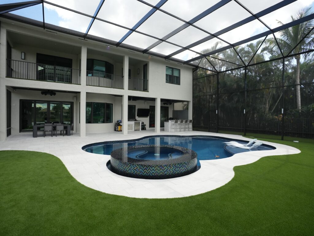 expert pool enclosure cleaning near me 