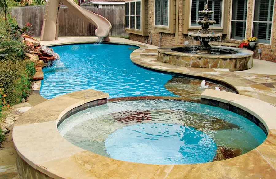 expert pool enclosure cleaning near me in davenport