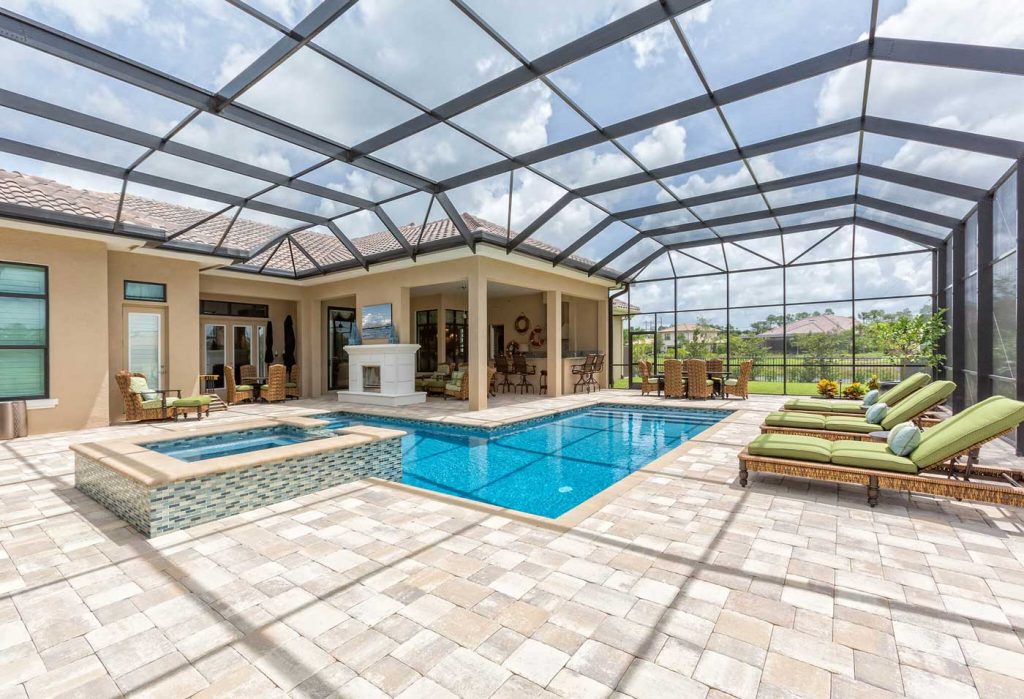 Pool Cage Cleaning Near Me in Tampa, fl