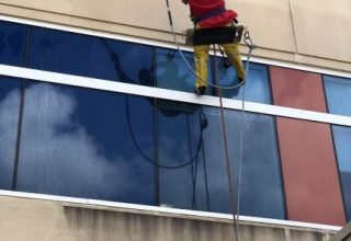 494823410_1231148691224730_7296857473315623563_n building washing